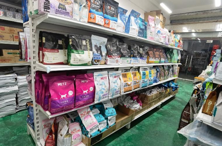 80平仓库里都装了啥？宠物食品大盘点！